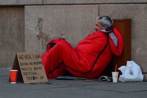 Är det bara missbrukare som är hemlösa?